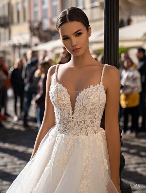 https://www.sposa-lia.com/images/stories/virtuemart/product/445       (2)28.jpg